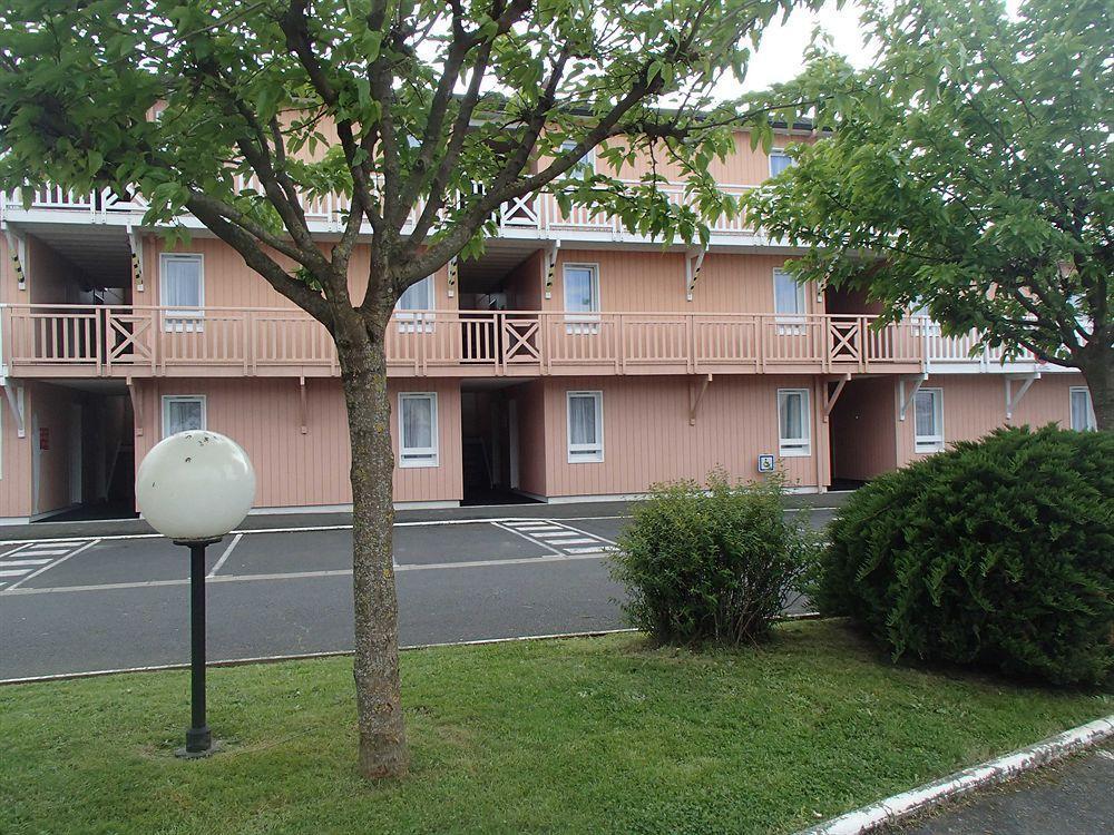 Brit Hotel Essentiel Albi Parc Des Expos Le Sequestre Exterior foto