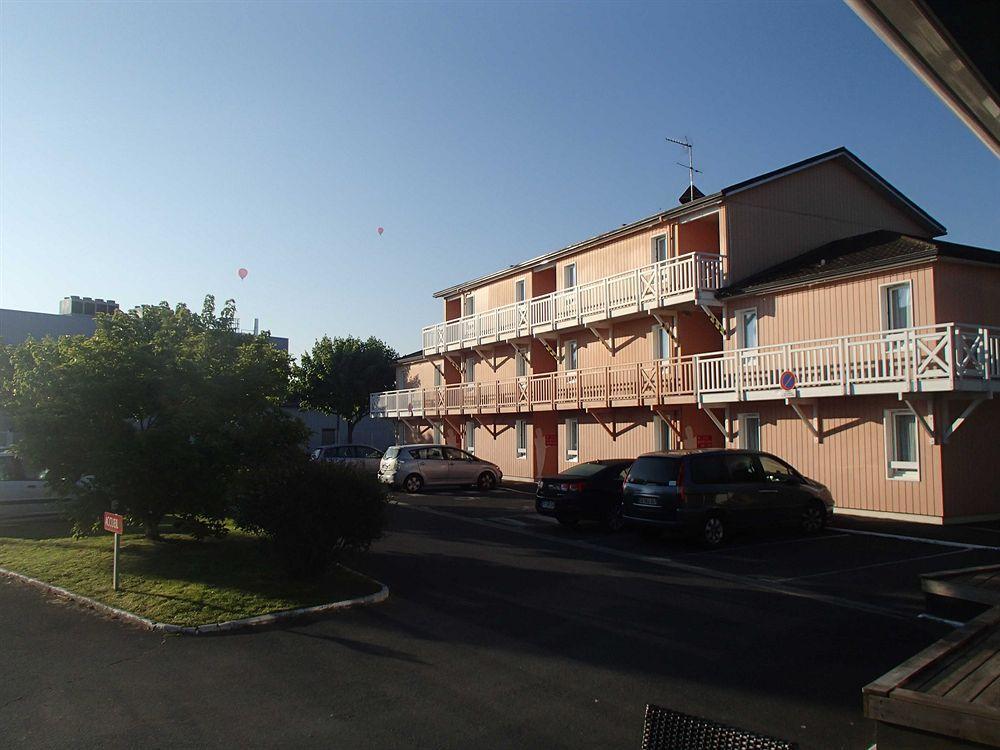 Brit Hotel Essentiel Albi Parc Des Expos Le Sequestre Exterior foto